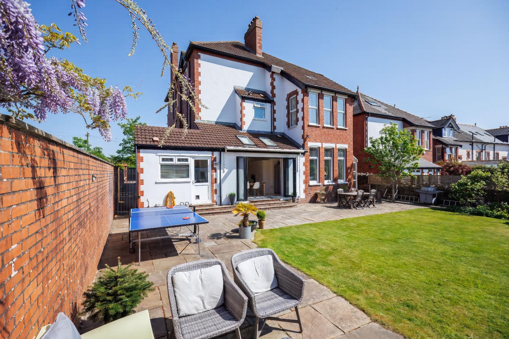 3 Lower Cwrt-Y-Vil Road, Penarth, CF64 3HQ